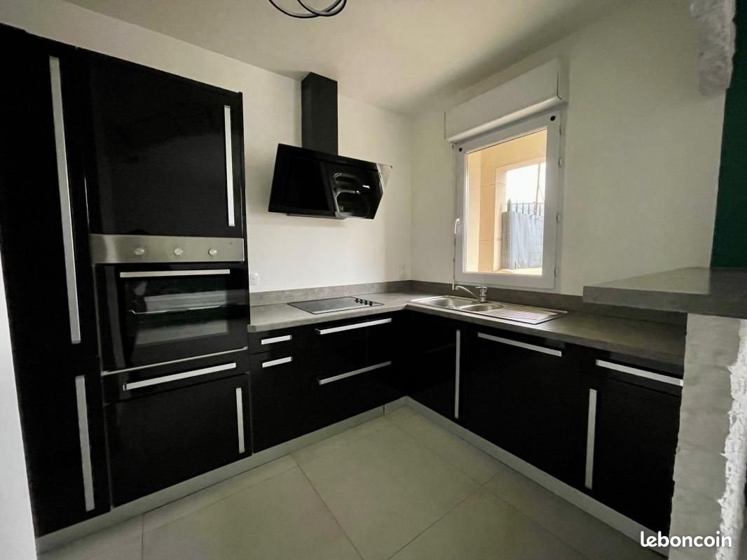Appartement à louer, 40m², Pontault-Combault