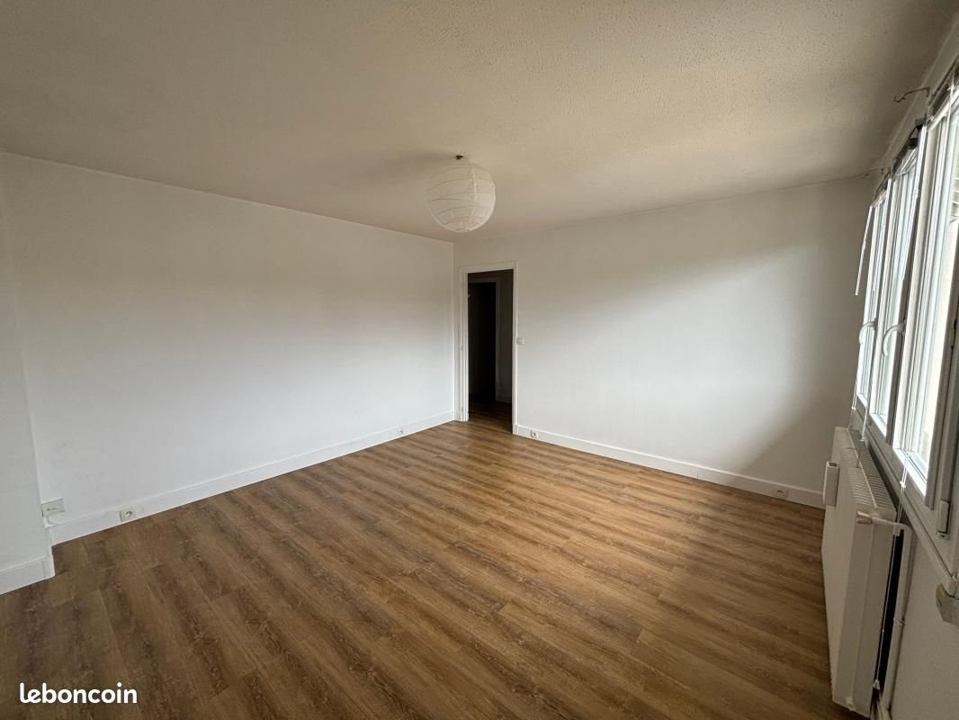 Appartement à louer, 52m², L'Haÿ-les-Roses
