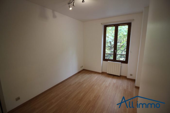 Maison à vendre, 33m², Saint-Maur-des-Fossés