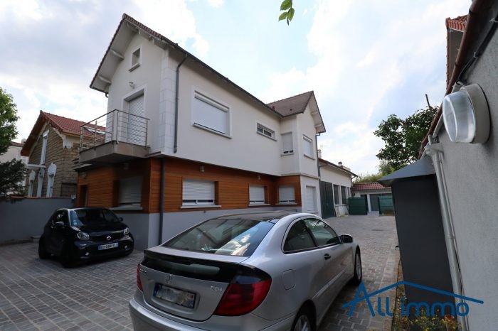 Maison à vendre, 270m², Saint-Maur-des-Fossés