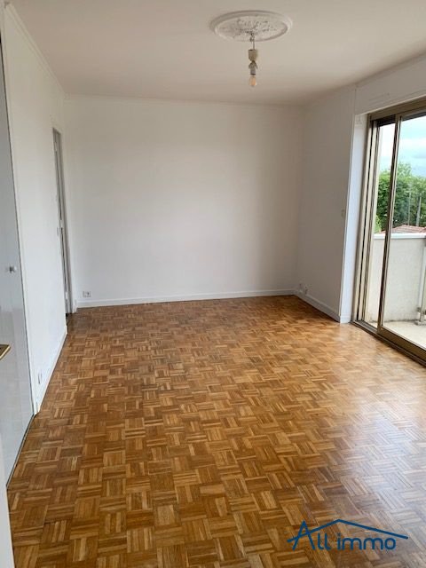 Appartement à louer, 28m², Saint-Maur-des-Fossés