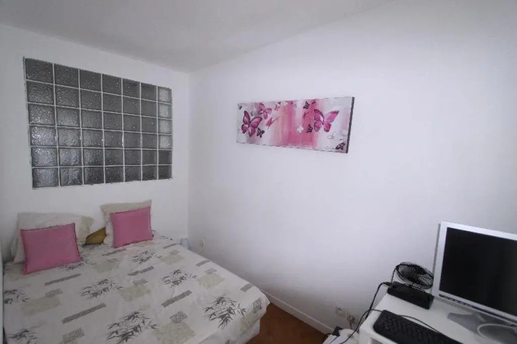 Appartement à louer, 29m², Saint-Maurice