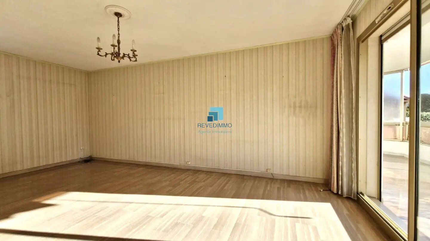 Appartement à vendre, 93m², Saint-Raphaël