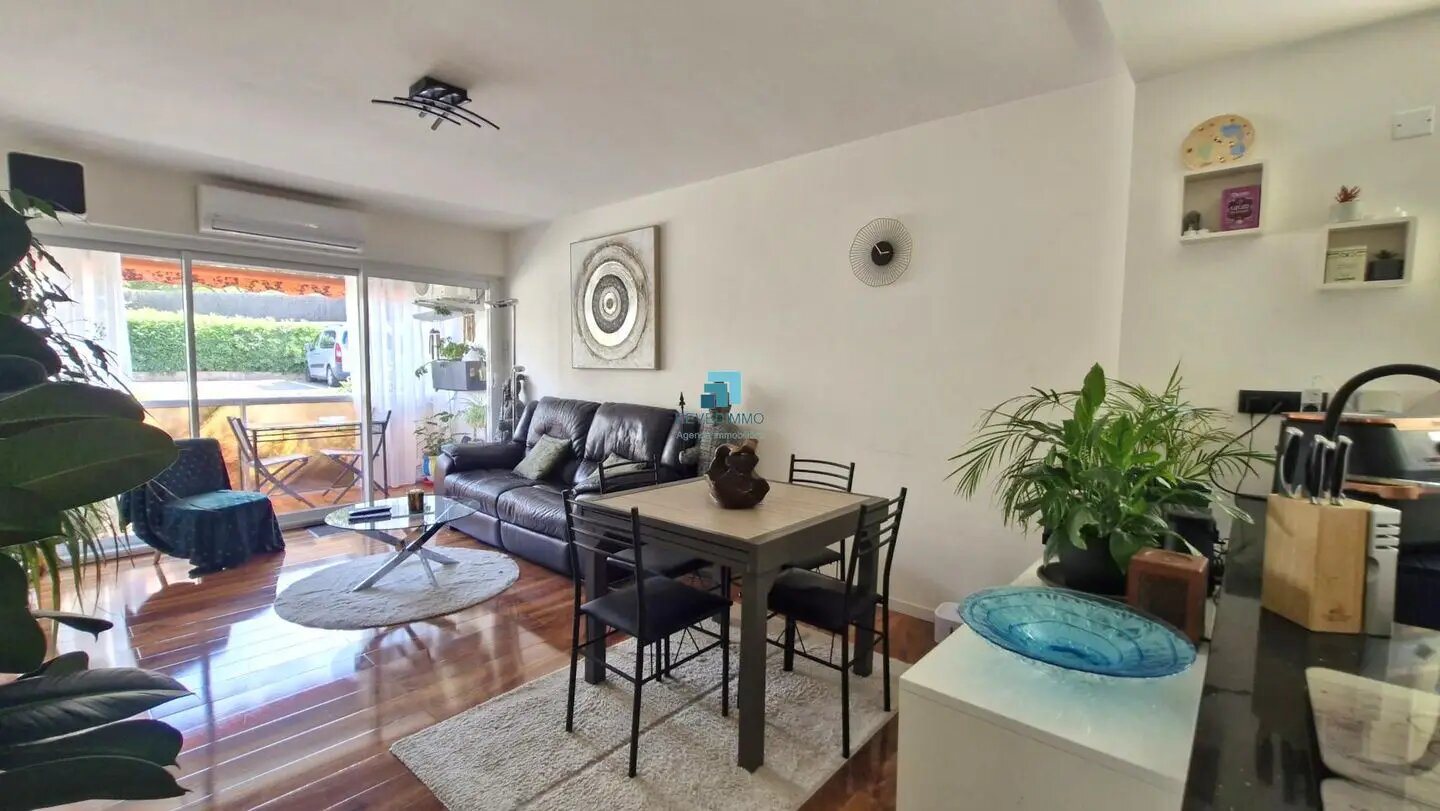Appartement à vendre, 66m², Fréjus