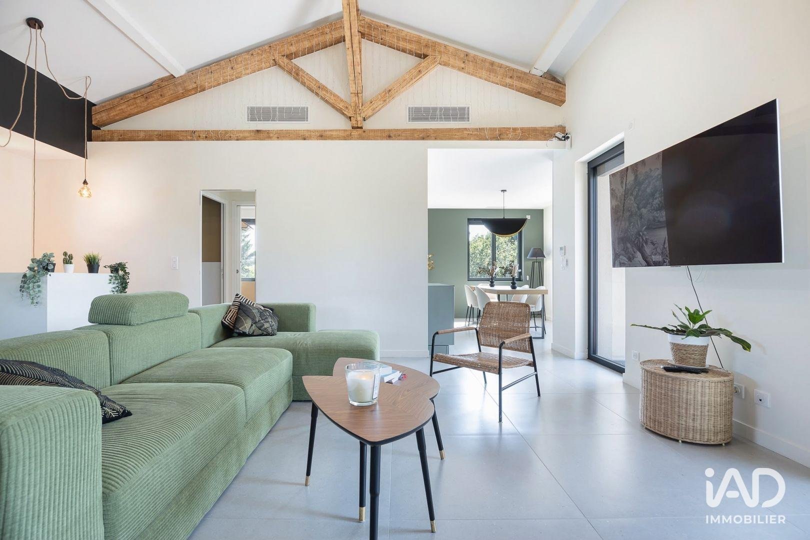 Maison à vendre, 175m², Saint-Genis-les-Ollières