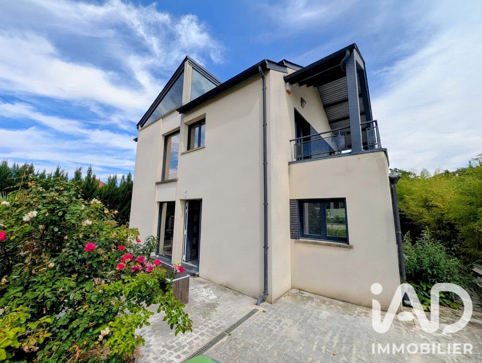 Maison à louer, 121m², Ezanville