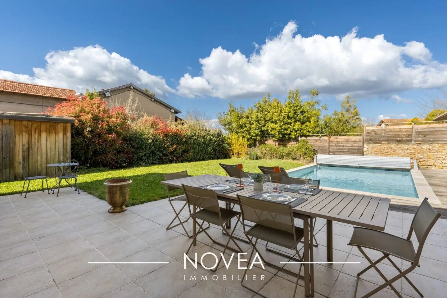 Maison à vendre, 131m², Curis-au-Mont-d'Or