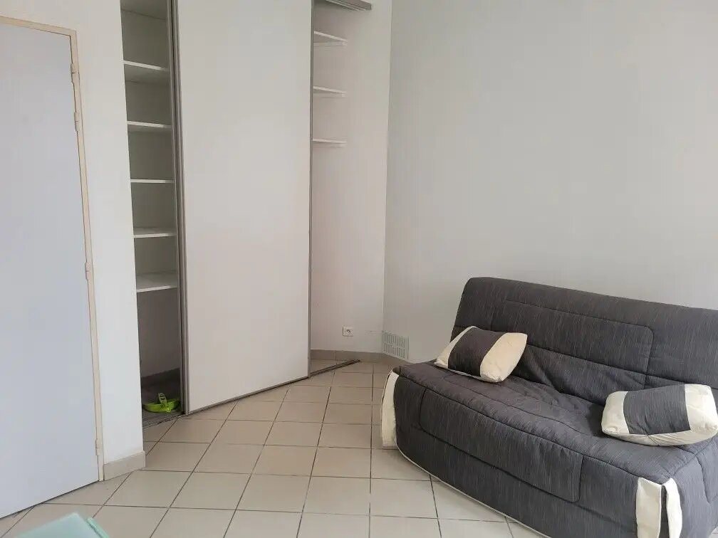 Appartement à louer, 20m², Saint-Quentin