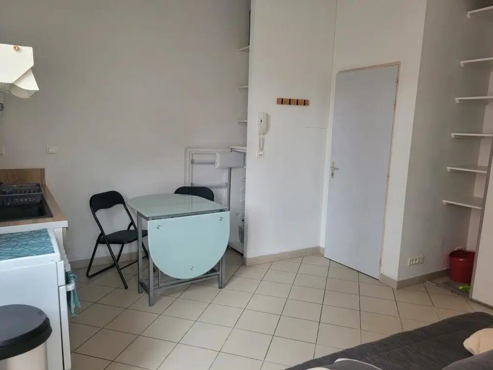 Appartement à louer, 20m², Saint-Quentin
