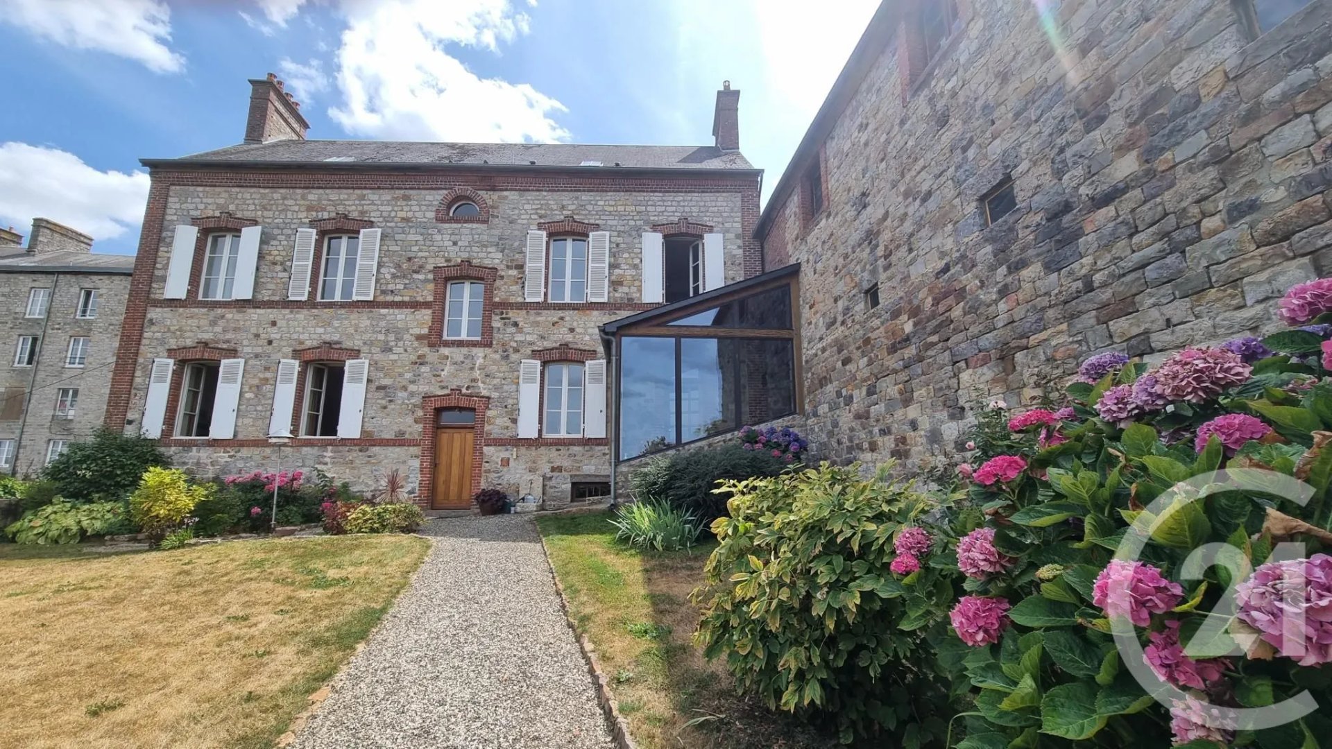 Maison à vendre, 189m², Domfront en Poiraie