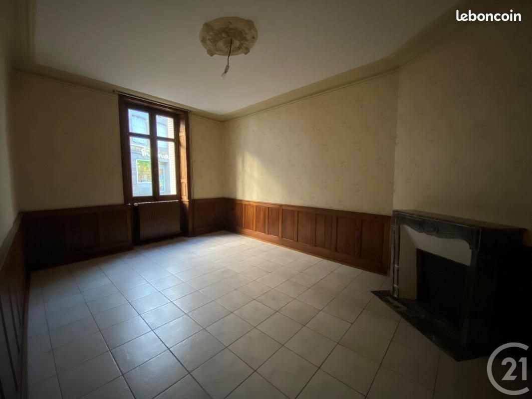 Appartement à louer, 76m², Lonlay-l'Abbaye
