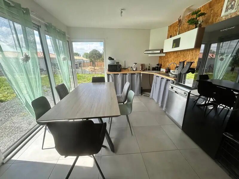 Maison à vendre, 68m², La Réorthe