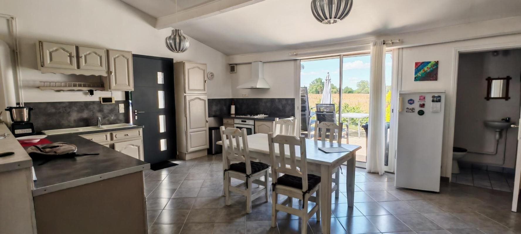 Maison à vendre, 96m², Saintes