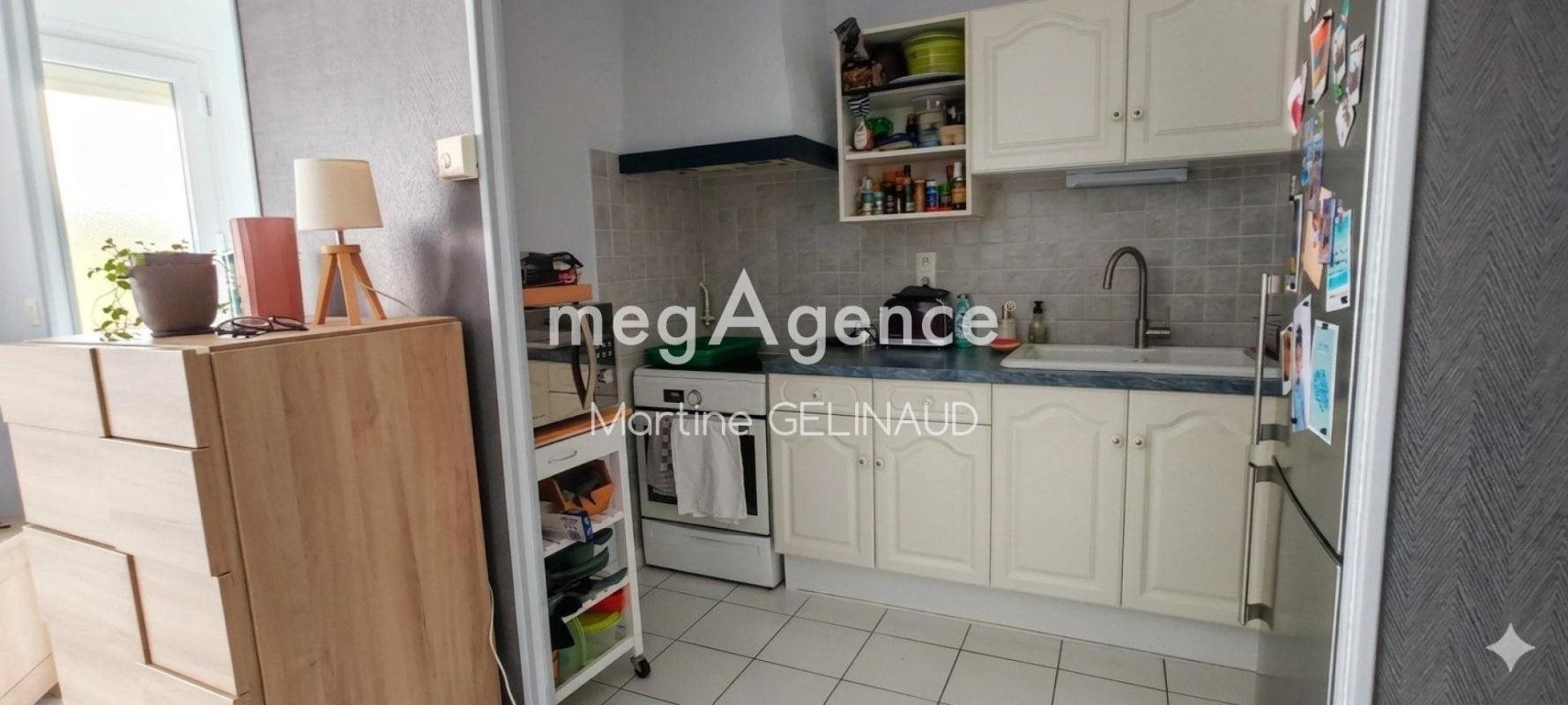Appartement à vendre, 70m², Saintes