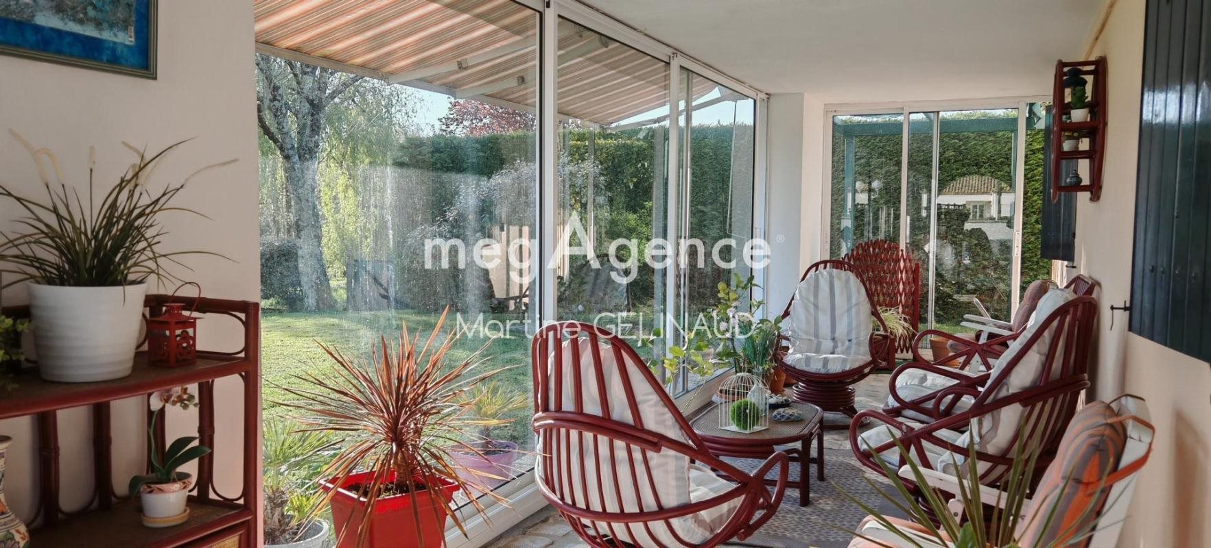 Maison à vendre, 217m², Saintes