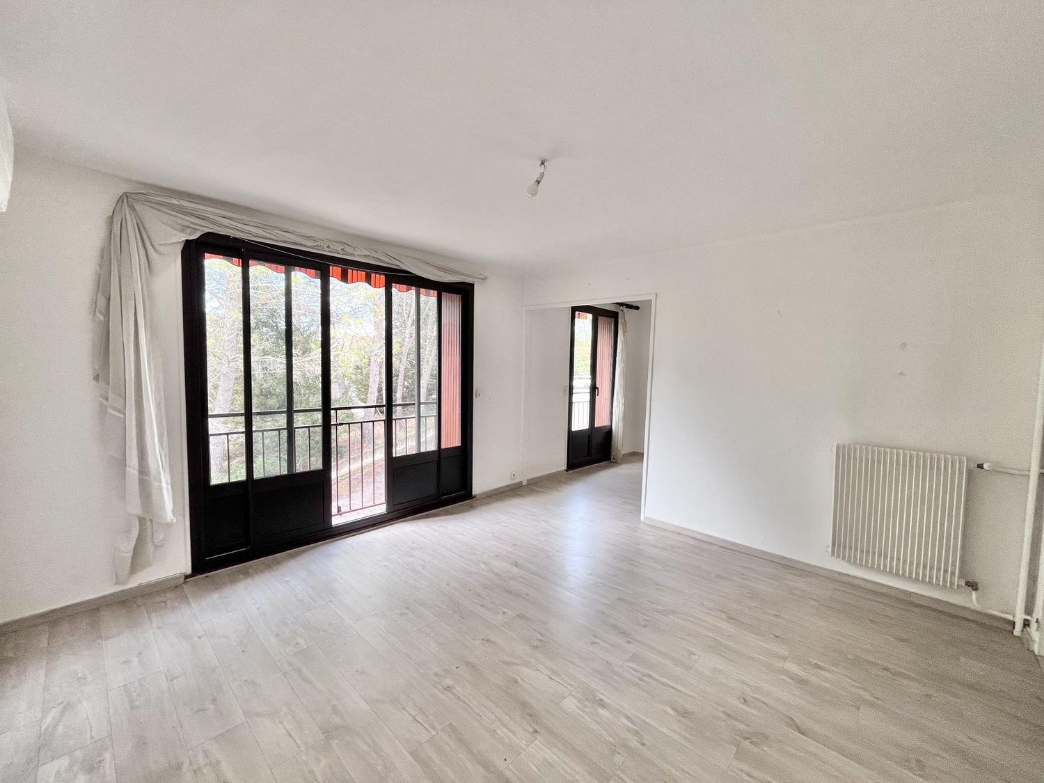 Appartement à vendre, 66m², Le Tholonet