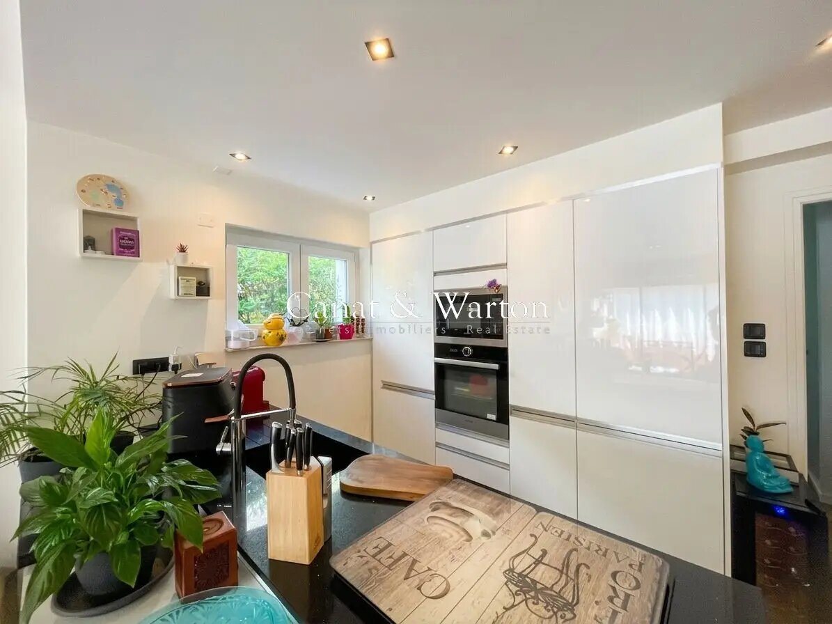 Appartement à vendre, 66m², Fréjus