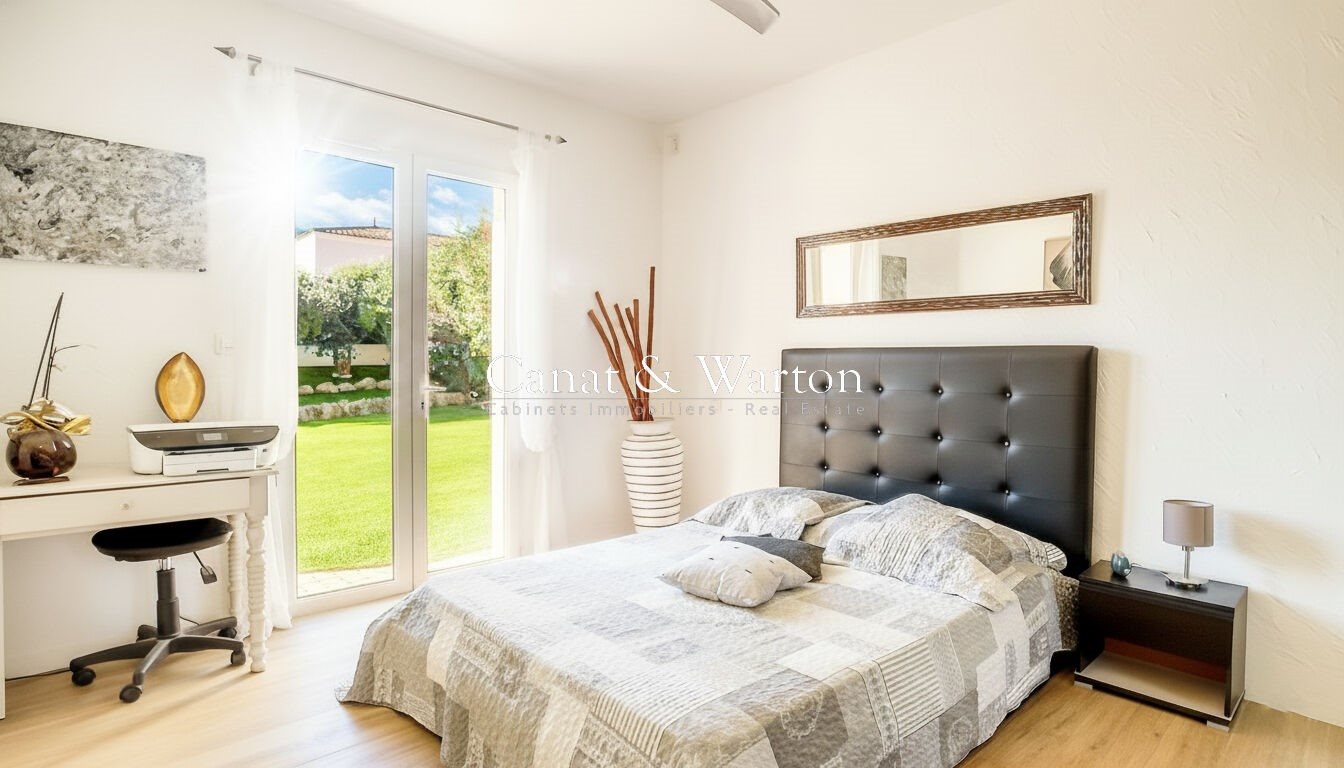 Maison à vendre, 165m², Saint-Raphaël