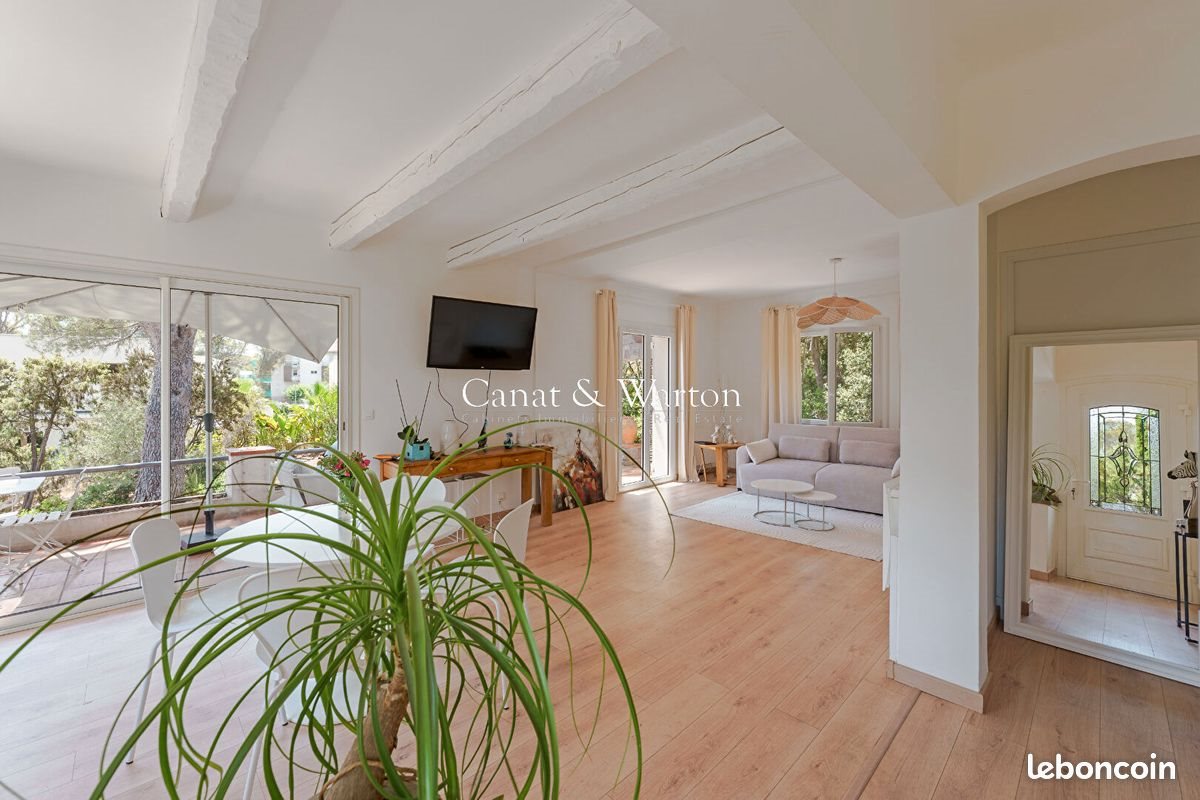 Maison à vendre, 69m², Saint-Raphaël