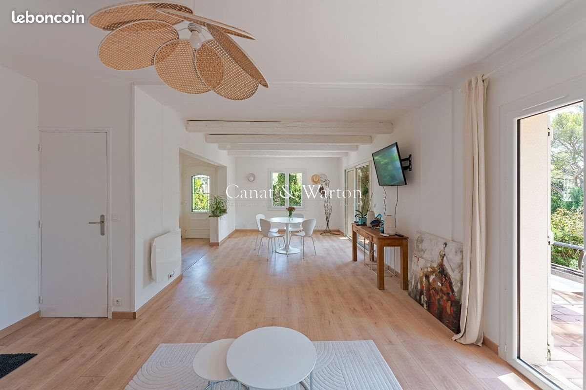 Maison à vendre, 69m², Saint-Raphaël