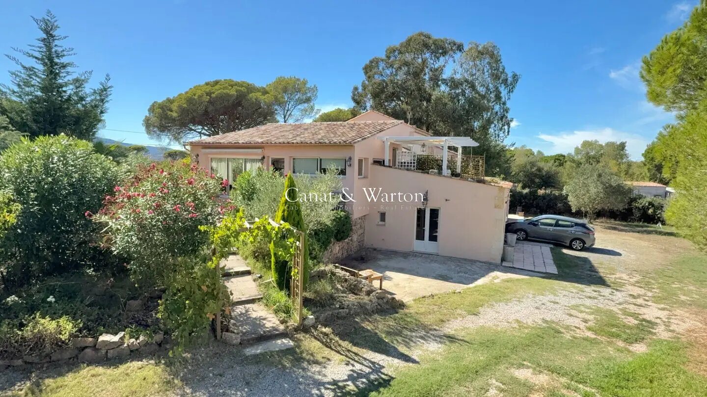Maison à vendre, 215m², Fréjus