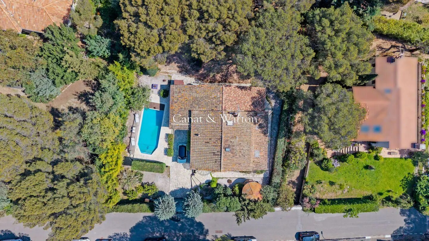 Maison à vendre, 141m², Saint-Raphaël