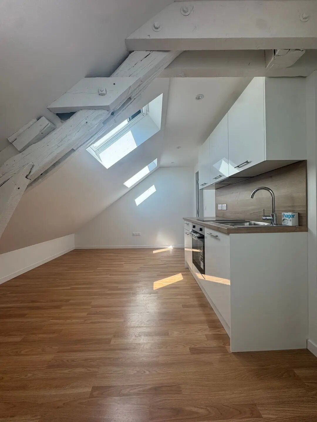 Appartement à louer, 15m², Saint-Chéron