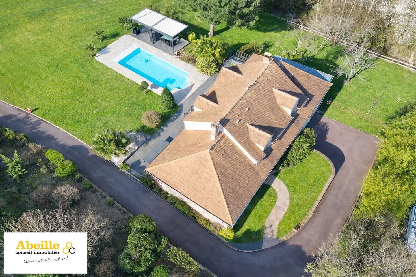 Maison à vendre, 227m², Saint-Chéron