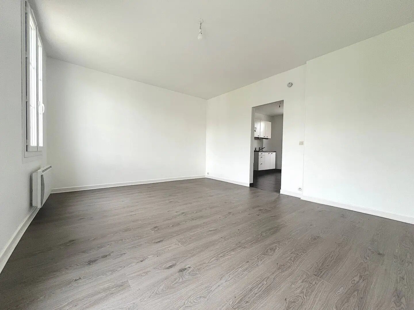 Appartement à louer, 49m², Saint-Chéron