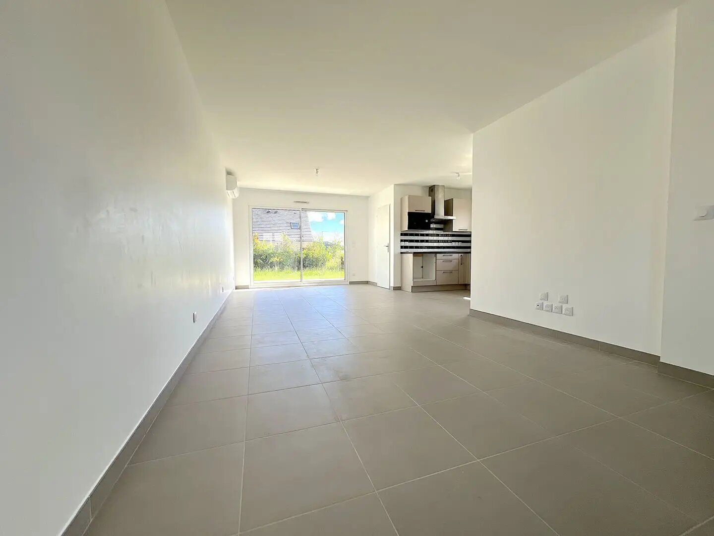 Maison à louer, 85m², Saint-Chéron
