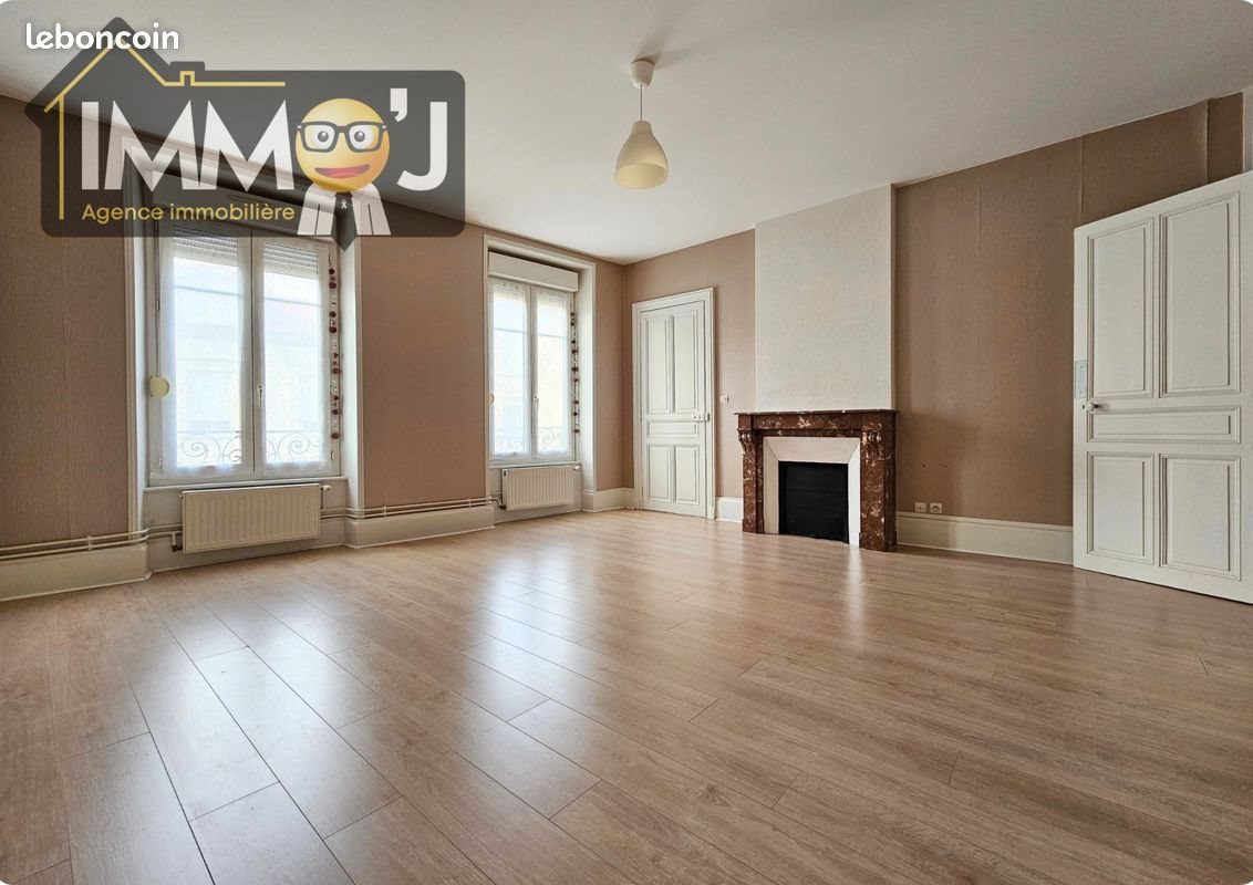 Appartement à louer, 110m², Neuves-Maisons