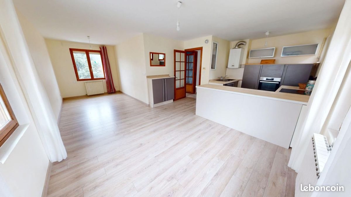 Appartement à vendre, 71m², Saint-Egrève