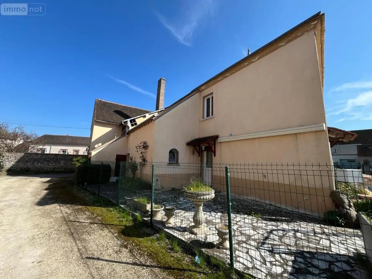 Maison à vendre, 132m², Girolles