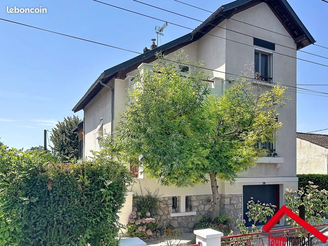 Maison à vendre, 108m², Terrasson-Lavilledieu