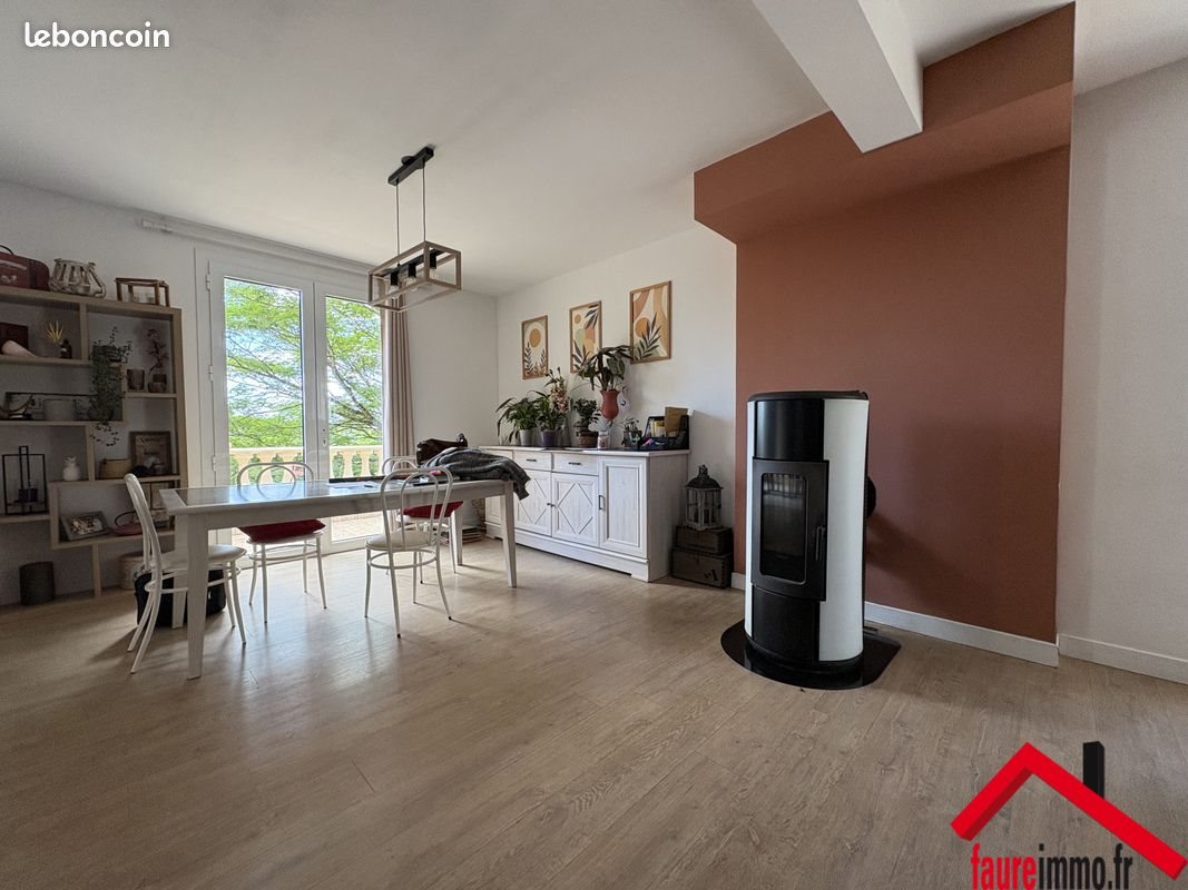 Maison à vendre, 133m², Perpezac-le-Noir