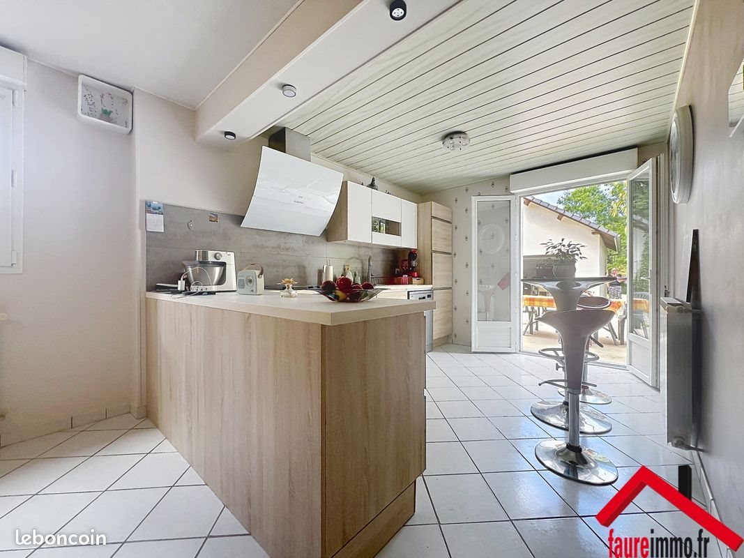 Maison à vendre, 110m², Donzenac