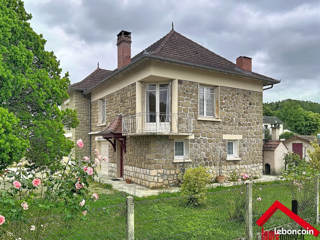 Maison à vendre, 150m², Saint-Pantaléon-de-Larche