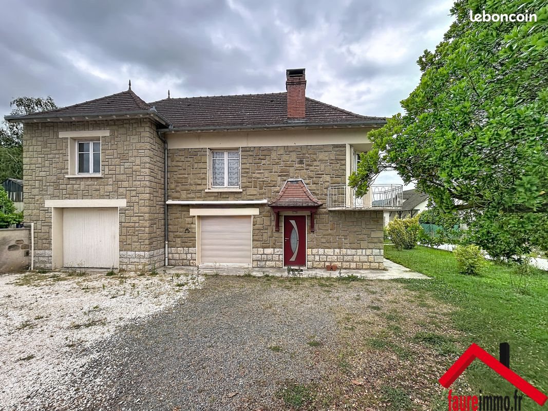 Maison à vendre, 150m², Saint-Pantaléon-de-Larche