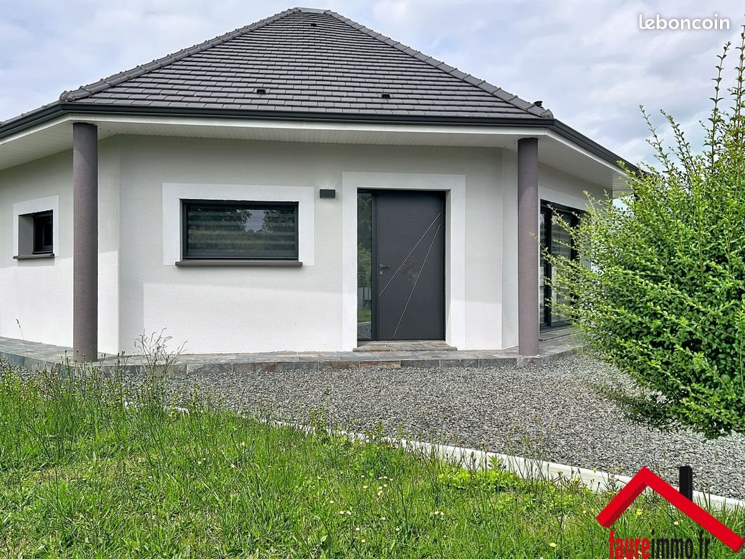 Maison à vendre, 108m², Saint-Pantaléon-de-Larche