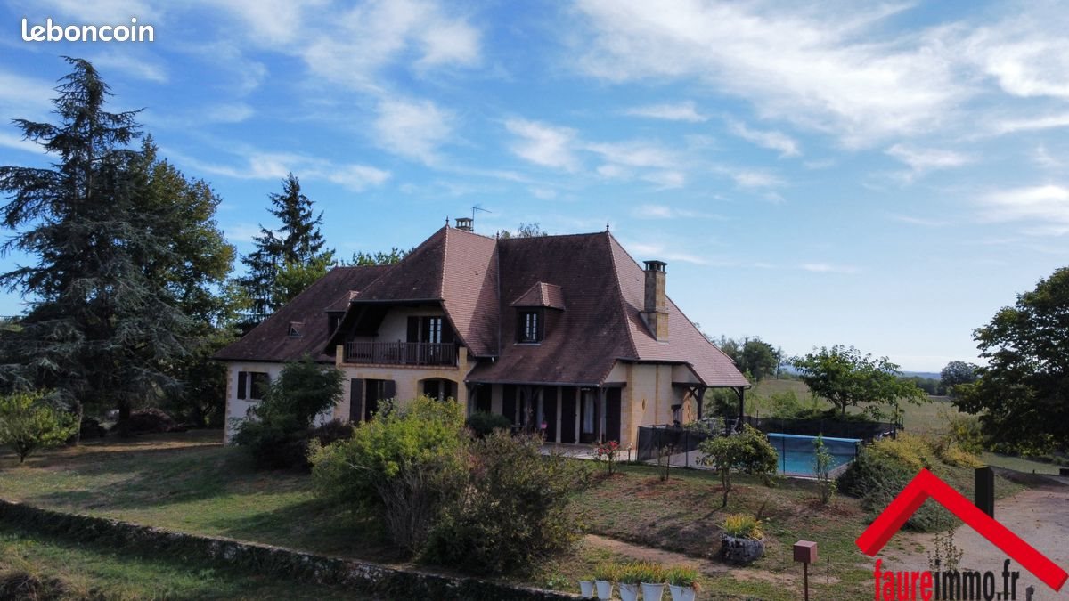 Maison à vendre, 309m², La Dornac