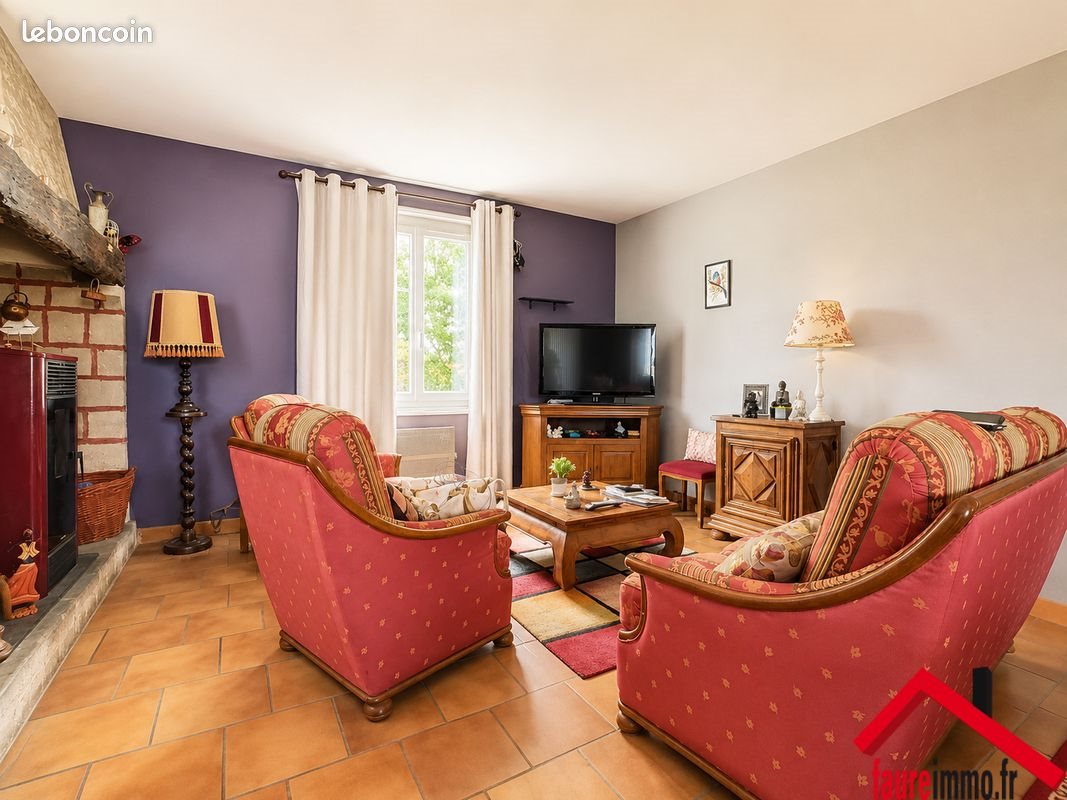 Maison à vendre, 126m², Dampniat