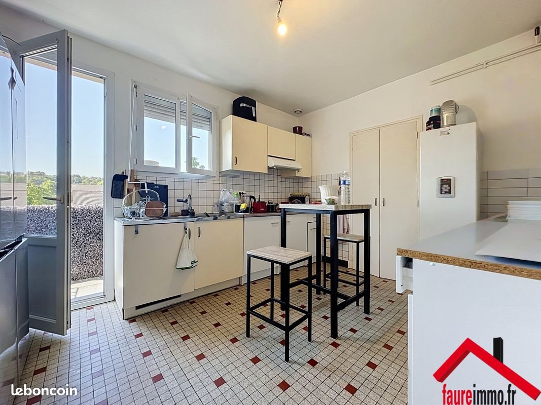 Appartement à louer, 78m², Brive-la-Gaillarde