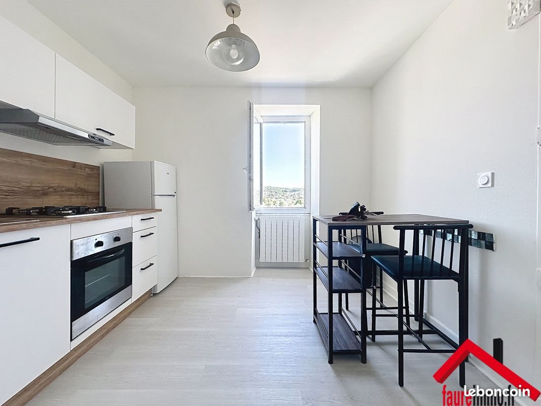 Appartement à louer, 45m², Brive-la-Gaillarde