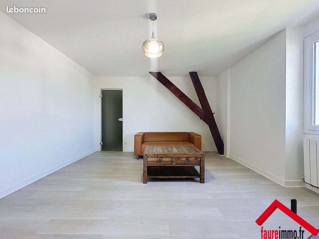 Appartement à louer, 45m², Brive-la-Gaillarde