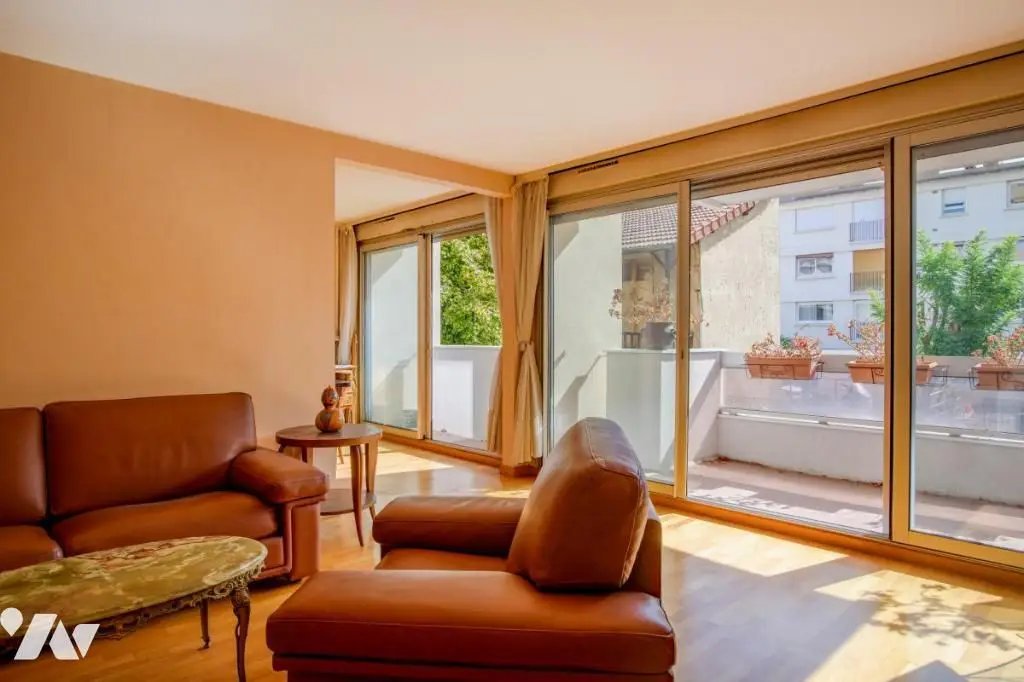Appartement à vendre, 81m², Courbevoie