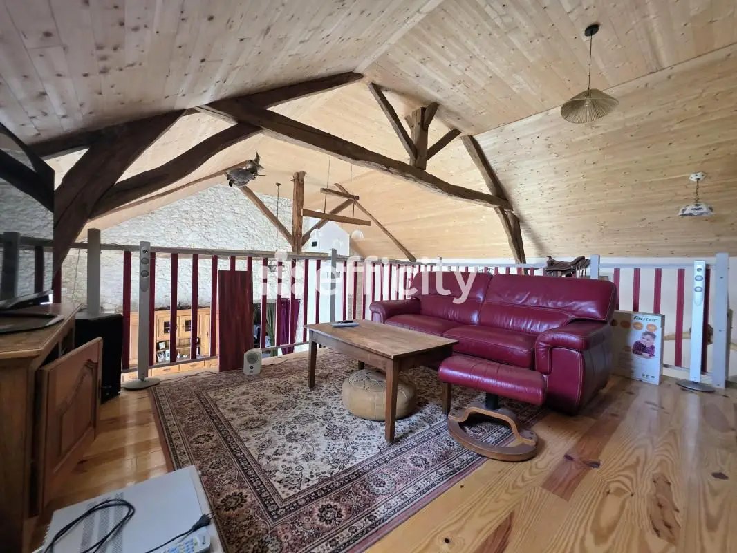 Maison à vendre, 298m², Saint-Médard-de-Mussidan