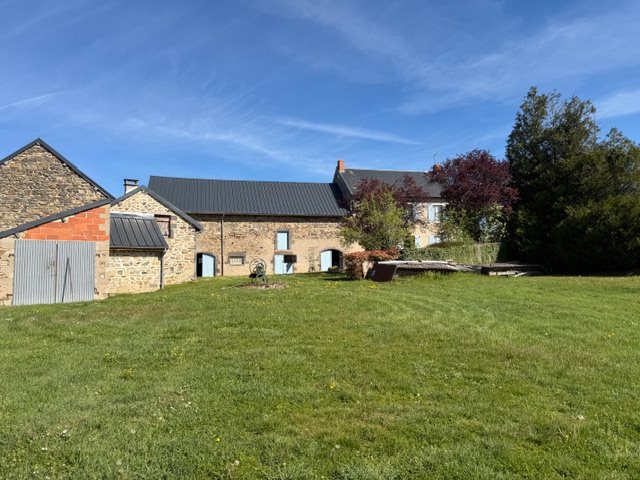Maison à vendre, 120m², Blot-l'Eglise
