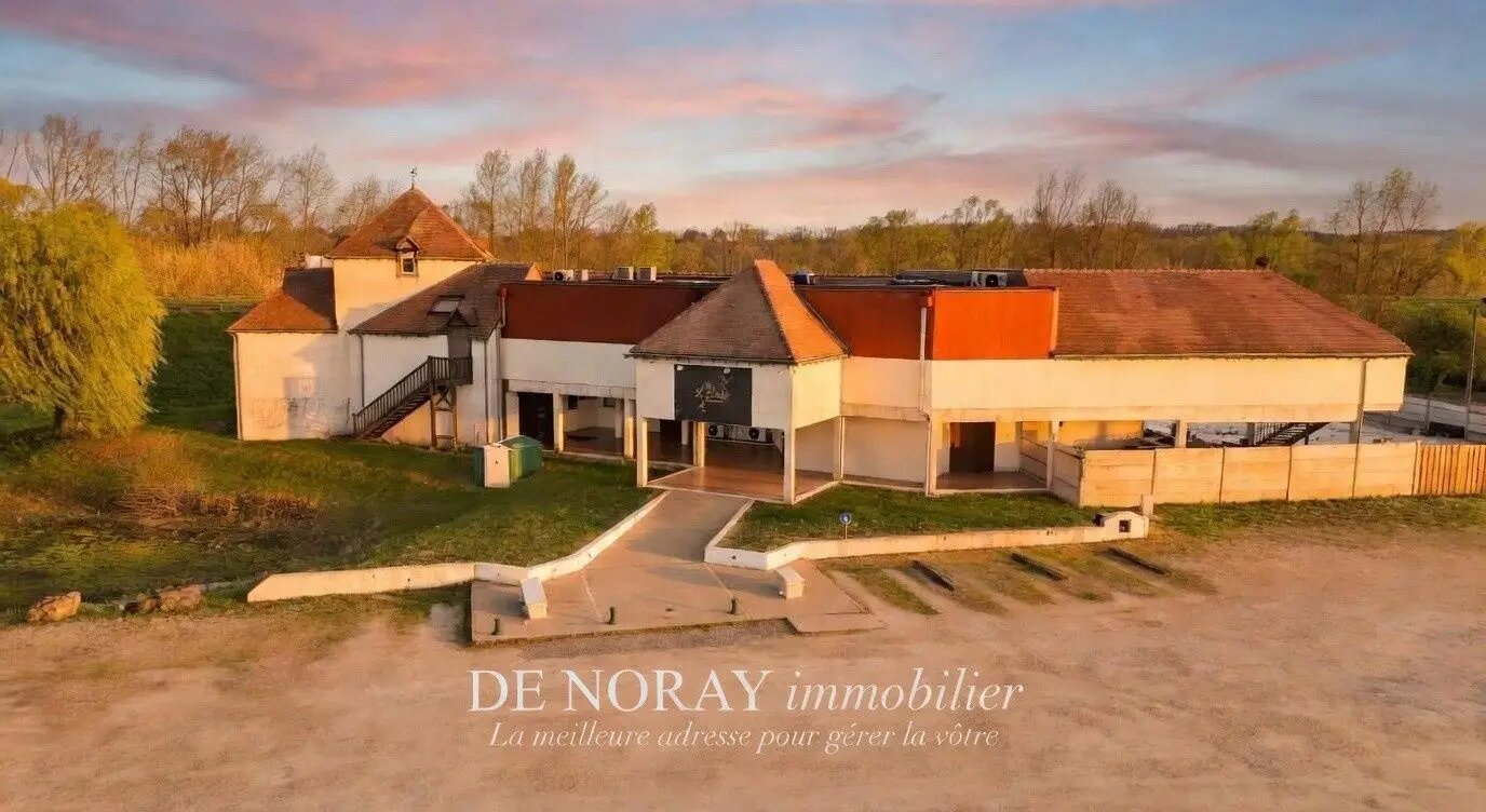 Maison à vendre, 1200m², Cangey