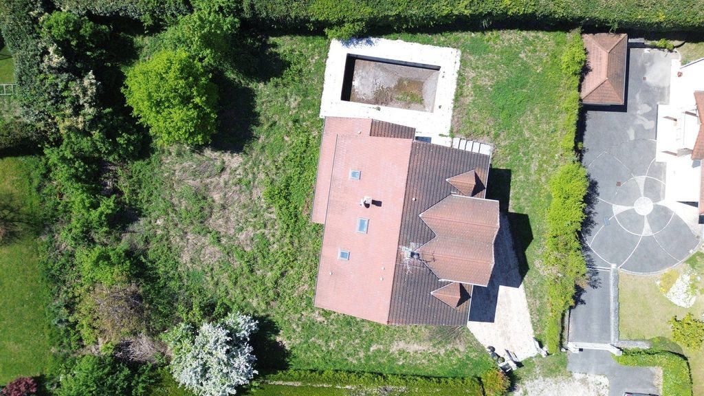 Maison à vendre, 324m², Neuvecelle