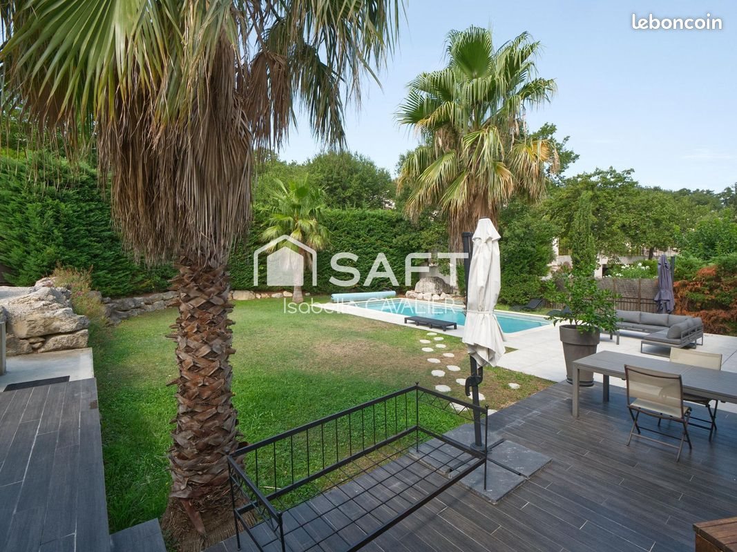 Maison à vendre, 236m², Rochefort-du-Gard